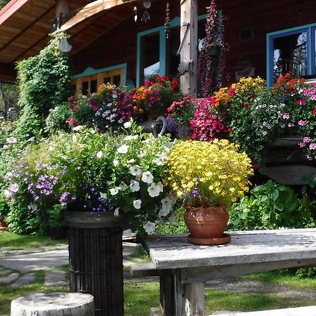 Brigitte'S Bavarian Bed Und Breakfast Millers Landing Exteriör bild