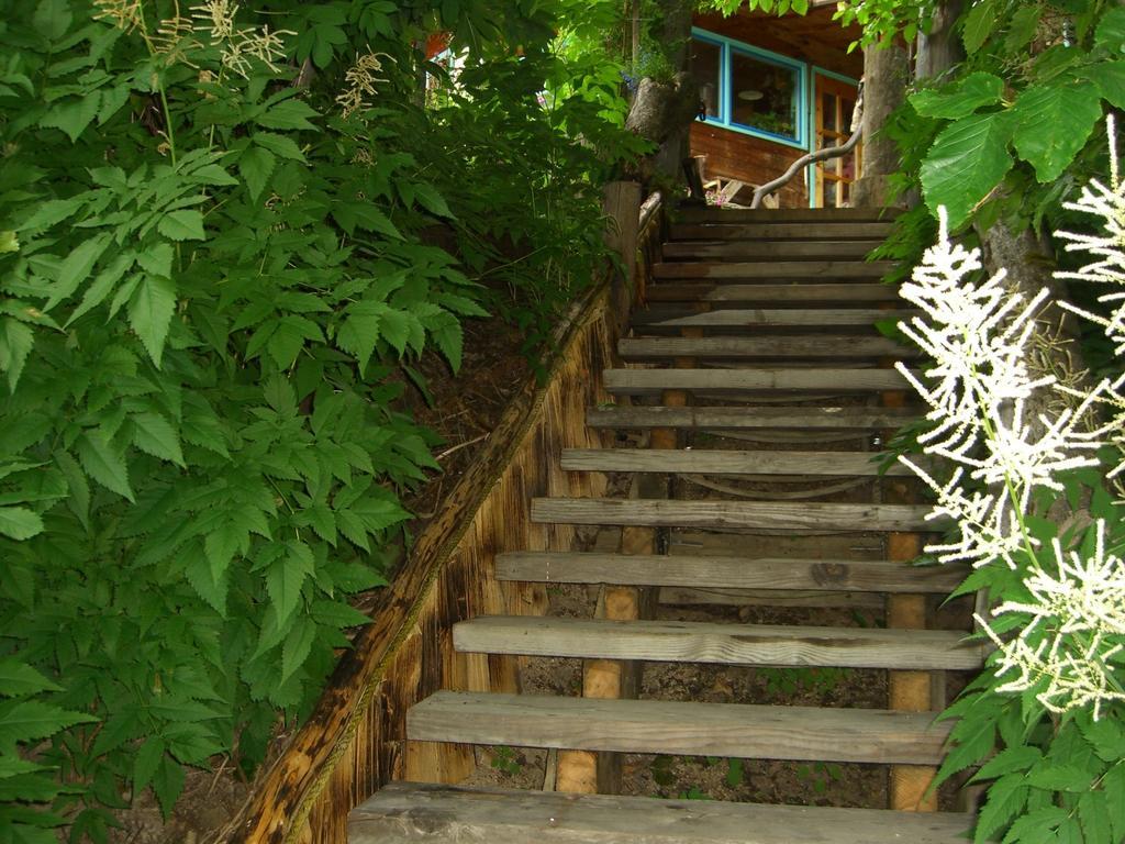 Brigitte'S Bavarian Bed Und Breakfast Millers Landing Exteriör bild