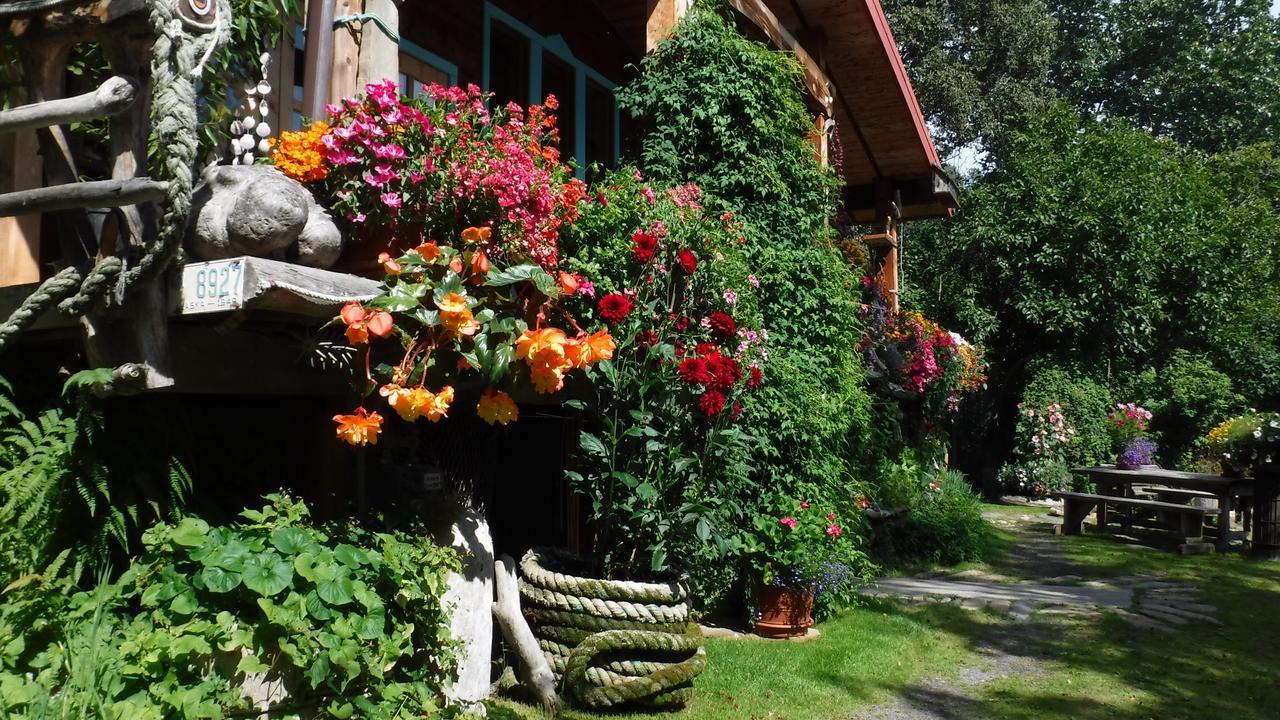 Brigitte'S Bavarian Bed Und Breakfast Millers Landing Exteriör bild