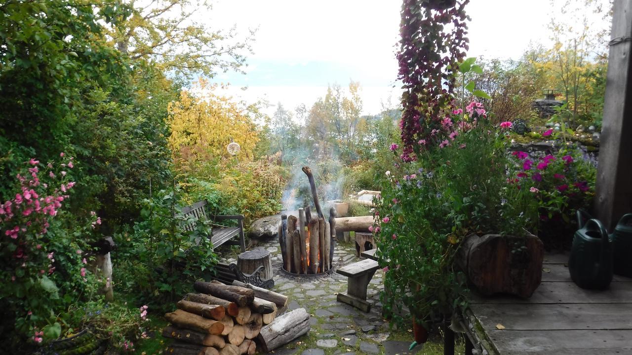 Brigitte'S Bavarian Bed Und Breakfast Millers Landing Exteriör bild
