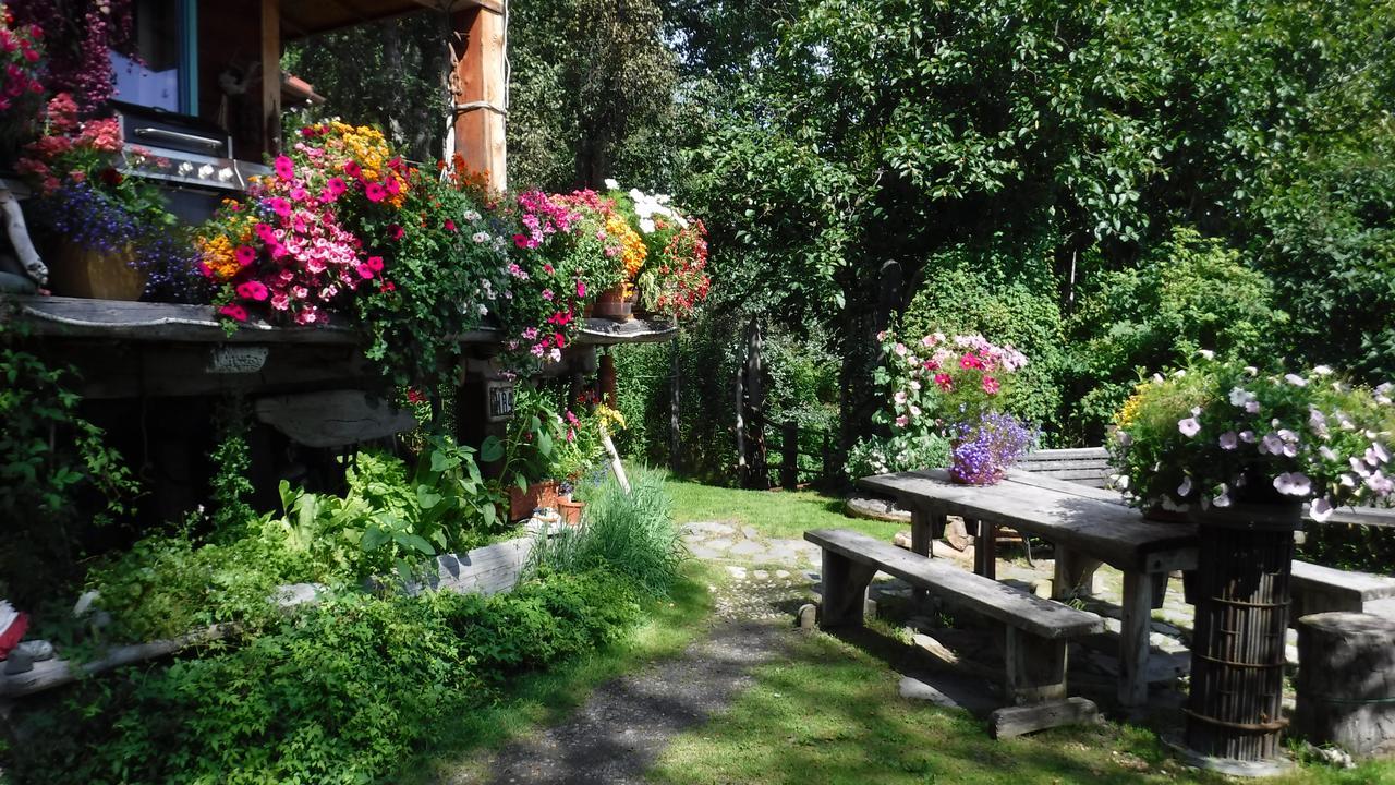 Brigitte'S Bavarian Bed Und Breakfast Millers Landing Exteriör bild