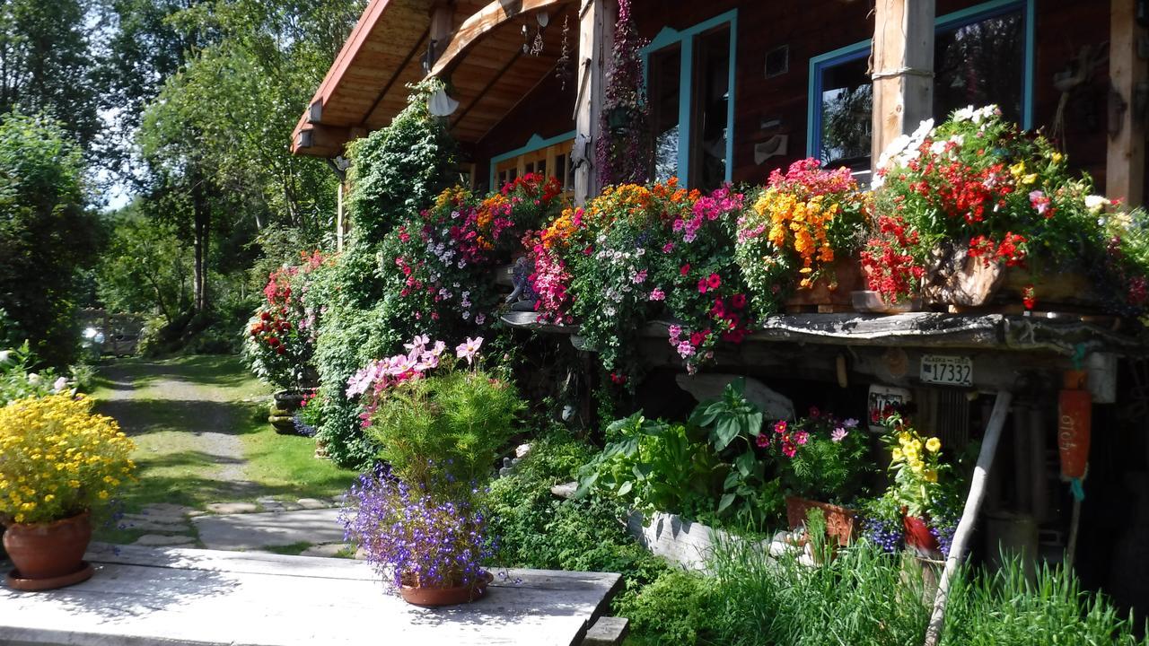 Brigitte'S Bavarian Bed Und Breakfast Millers Landing Exteriör bild