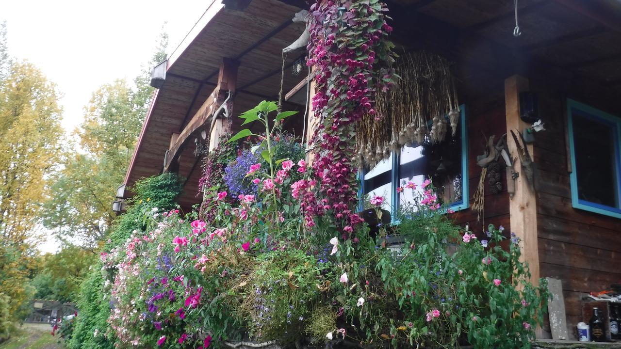 Brigitte'S Bavarian Bed Und Breakfast Millers Landing Exteriör bild